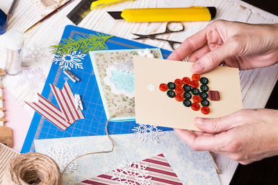 Image for event: Holiday Fun-DIY Holiday Card (In-Person)